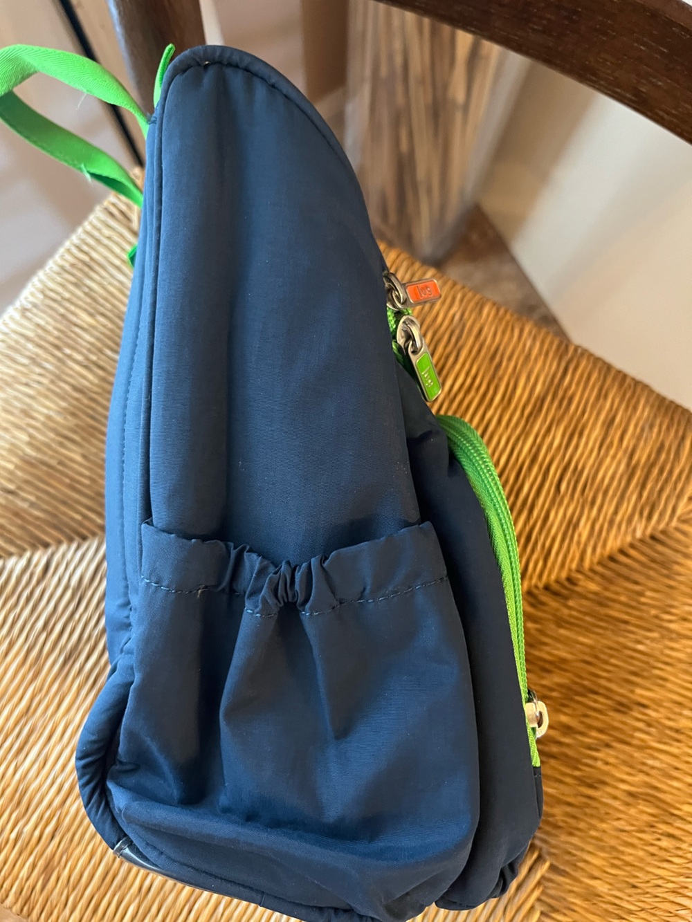 Lug Caddy Vertical Toiletry Bag Crossbody Navy Blue Lime Green Trim Travel - Picture 6 of 15